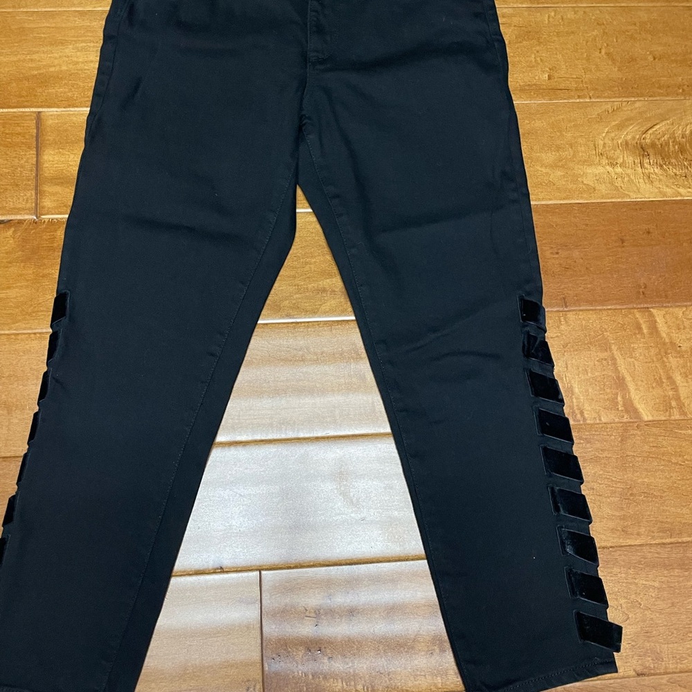 AG black Cropped Jeans Pants size 29